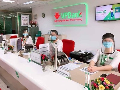 Ngân hàng giảm 12.236 tỷ đồng lãi suất cho khách hàng quý 3, cao nhất gần 5.000 tỷ đồng, thấp nhất... 12 tỷ đồng