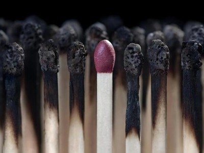 Hiện tại là giai đoạn nhà đầu tư cần tỉnh táo, tránh bị cuốn vào các con sóng và gây rủi ro cho tài khoản. Ảnh: Shutterstock.