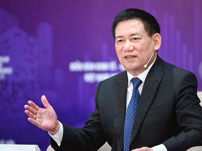 Bộ trưởng Bộ Tài chính Hồ Đức Phớc