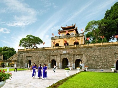 Mất lợi thế mở cửa sớm, doanh nghiệp hàng không, du lịch chật vật sau đại dịch 