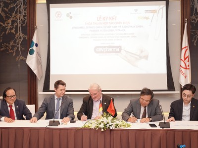 Buổi lễ ký kết