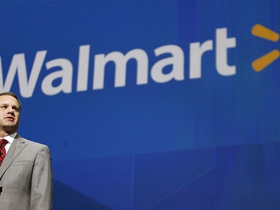 McMillon “vùng vẫy” trong nỗ lực cải tạo Wal-Mart