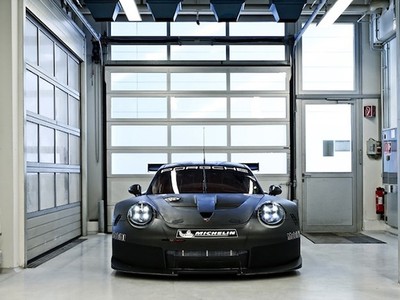 Hậu duệ Porsche 911 RSR sẽ bước vào giai đoạn thử nghiệm