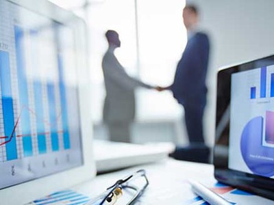 Nhà đầu tư nước ngoài ồ ạt vào chứng khoán Việt Nam