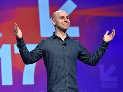 GS. Adam Grant. Ảnh: Amy E. Price/CNBC