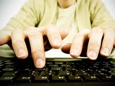 Sử dụng 30 tài khoản để thao túng giá cổ phiếu NHP, ông Nguyễn Trọng Đức bị phạt 550 triệu đồng