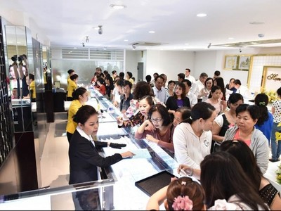 Cổ phiếu cần quan tâm ngày 18/12