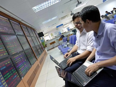 Big_Trends: Tập trung “đánh lớn” ở các cổ phiếu lớn triển vọng, tỷ lệ “free float” cao