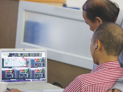 Nhìn lại “Gia Cát Dự” nhận định chứng khoán tuần qua