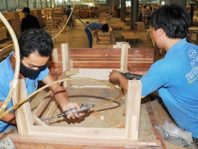 Gỗ Trường Thành (TTF) sẽ sáp nhập Sứ Thiên Thanh trong tháng 5/2019