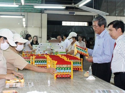 Gỗ Đức Thành (GDT) bán toàn bộ cổ phiếu quỹ cho người lao động với giá 10.000 đồng/CP