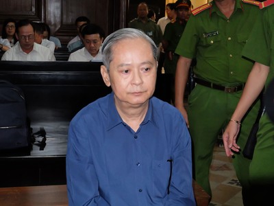 Nguyên Phó chủ tịch UBND TP.HCM Nguyễn Hữu Tín nhận sai nhưng phủ nhận là chủ mưu