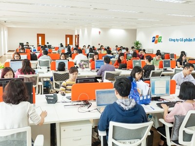 FPT thông báo tạm ứng cổ tức đợt 1/2020 bằng tiền, tỷ lệ 10%