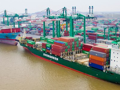 Container Việt Nam (VSC) trả cổ tức đợt 2/2019 bằng tiền, tỷ lệ 12%