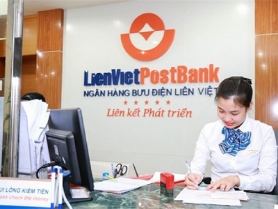 Cộng hưởng chuyển đổi số, LienVietPostBank nắm lợi thế bứt phá