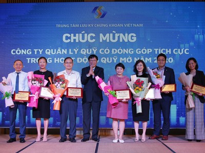 Ngành quỹ ghi dấu tăng trưởng trong năm 2020