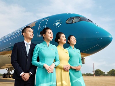 Vietnam Airlines (HVN) chốt quyền mua cổ phiếu phát hành thêm, giá 10.000 đồng/CP