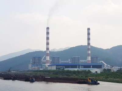 Cơ điện lạnh (REE) tiếp tục đăng ký bán 5 triệu cổ phiếu Nhiệt điện Quảng Ninh (QTP)