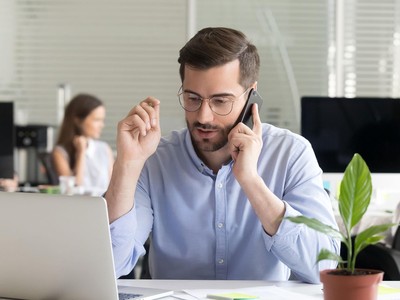 Giao dịch chứng khoán khối ngoại ngày 19/10: Sôi động cổ phiếu bluechip, tiếp tục mua ròng hàng trăm tỷ đồng