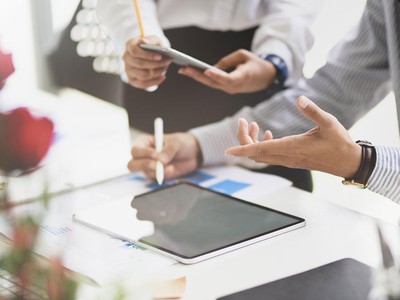 Sự kiện chứng khoán đáng chú ý ngày 3/7