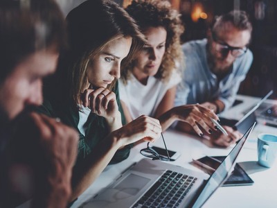 Nhận định thị trường phiên giao dịch ngày 3/1: Tăng từng phần những cổ phiếu đang nắm giữ