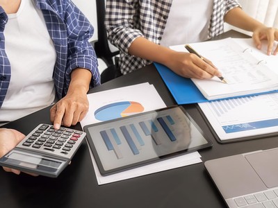 Uỷ ban Chứng khoán Nhà nước đình chỉ tư cách kiểm toán viên của nhiều đơn vị kiểm toán