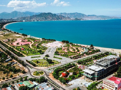 Biển Bình Sơn, Ninh Thuận