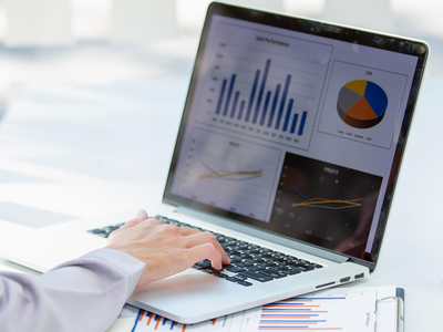 Giao dịch chứng khoán phiên sáng 9/5: Dòng tiền chậm lại, VN-Index hạ nhiệt