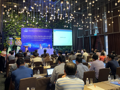 ĐHCĐ Petrosetco (PET): Phương án phát hành 2:1 cho cổ đông hiện hữu giá 15.000 đồng/CP có khả thi?