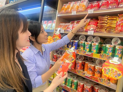 HOSE nhận hồ sơ đăng ký niêm yết gần 120 triệu cổ phiếu Nova Consumer (NCG)