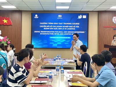 Hỗ trợ đào tạo chuyển đổi số chuyên sâu cho doanh nghiệp cả nước