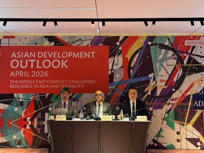 Rủi ro bên ngoài bất định hơn, ADB dự báo kinh tế Việt Nam tăng trưởng 7,2% trong năm 2026