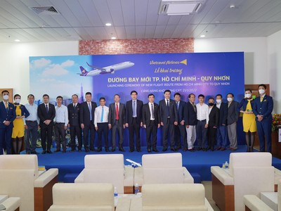 Vietravel Airlines đã tổ chức buổi lễ khai trương đường bay kết nối TP. Hồ Chí Minh đến TP. Quy Nhơn và khôi phục đường bay đến TP. Đà Nẵng.