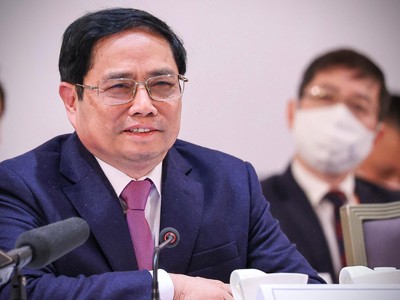 Thủ tướng Phạm Minh Chính nhấn mạnh Việt Nam đã vượt qua khó khăn của năm 2021 nhờ sự linh hoạt thay đổi tư duy và biện pháp phòng chống dịch, chuyển hướng kịp thời.