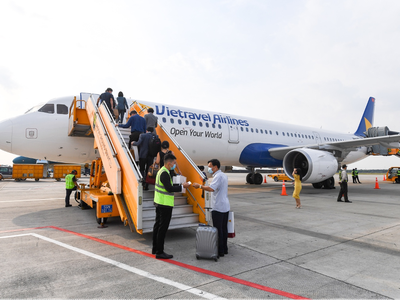 Vietnam Airlines, Vietravel Airlines tạm dừng khai thác và thay đổi chuyến bay do ảnh hưởng bão Noru