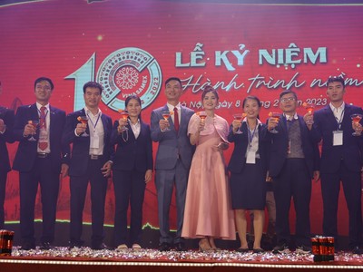 Ban lãnh đạo Vinasamex tại lễ kỷ niệm 10 năm thành lập