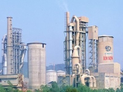 Các doanh nghiệp xi măng đang đối mặt với khó khăn kép: Cung vượt cầu và giá đầu vào tăng
