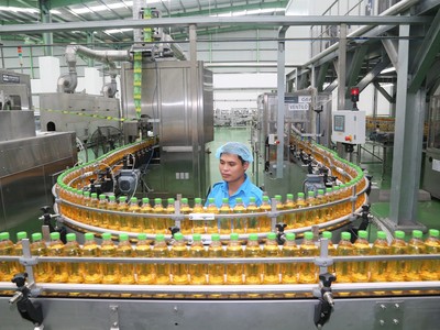 Công nghệ chiết lạnh vô trùng Aseptic được chuyển giao trực tiếp từ Tập đoàn GEA đưaTân Hiệp Phát trở thành doanh nghiệp tiên phong tại Việt Nam trong lĩnh vực sản xuất nước giải khát.