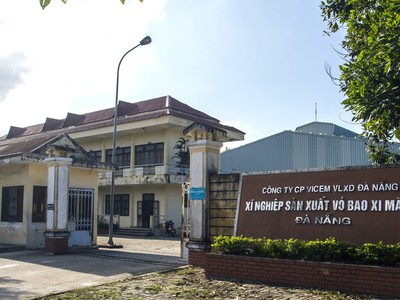 Cổ phiếu DXV của Công ty cổ phần Vicem vật liệu xây dựng Đà Nẵng tiếp tục nằm trong diện cảnh báo.