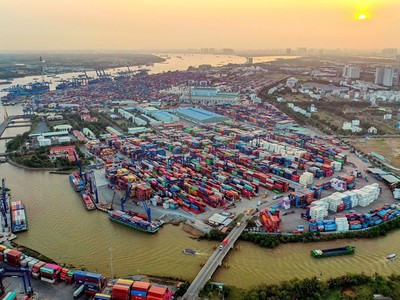 Cảng Cát Lái xác định đẩy mạnh chất lượng dịch vụ và nâng cao hiệu quả khai thác cầu tàu, bãi hàng