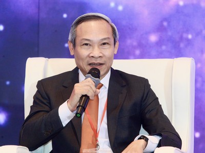 Ông Phan Đức Hiếu, Uỷ viên Thường trực Uỷ ban Kinh tế của Quốc hội chia sẻ tại Diễn đàn Cao cấp Cố vấn tài chính Việt Nam lần thứ hai năm 2024.