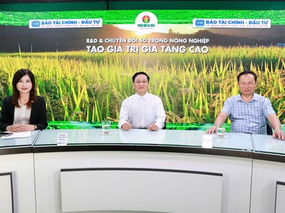 Tọa đàm “R&D & Chuyển đổi số trong nông nghiệp: Tạo giá trị gia tăng cao”, thuộc chuỗi chương trình “Đổi mới sáng tạo - Đòn bẩy cho kỷ nguyên mới”, do Báo Tài chính - Đầu tư tổ chức. Ảnh Chí Cường.