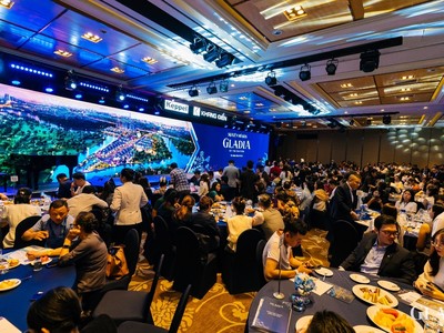 Gladia by the Waters do Keppel & Khang Điền phát triển đã ghi nhận sự tham dự của hàng trăm khách hàng và nhà đầu tư trong đợt mở bán đầu tiên.