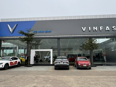 Sở hữu 6 đại lý đạt tiêu chuẩn 3S của Vinfast gồm VFG Kim Giang (Hà Nội), VFG Ninh Bình, VFG Vĩnh Phúc (Phú Thọ), VFG Cần Thơ, VFG An Giang và VFG Lâm Đồng, VFG đang bứt phá mạnh mẽ trên thị trường phân phối ô tô điện Vinfast.