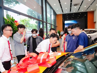 Thị trường ô tô bứt tốc, doanh số tháng 9 tăng 38%