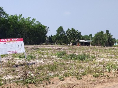 Bộ Xây dựng nói gì về dự thảo siết phân lô bán nền?