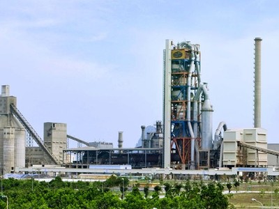 Vì sao cổ phiếu Xi măng và Xây dựng Quảng Ninh (QNC) bất ngờ nổi sóng lớn?