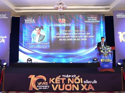 TS. Nguyễn Văn Đính - Chủ tịch VARS đọc diễn văn khai mạc sự kiện