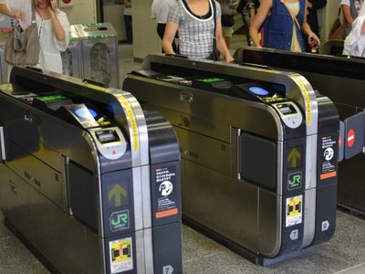 Hệ thống soát vé tự động tại các metro nước ngoài