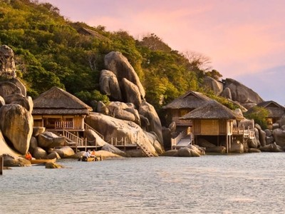 Tham vọng trở thành công ty hàng đầu trong lĩnh vực nghỉ dưỡng cao cấp khiến Ninh Vân Bay trượt dài trong thua lỗ.